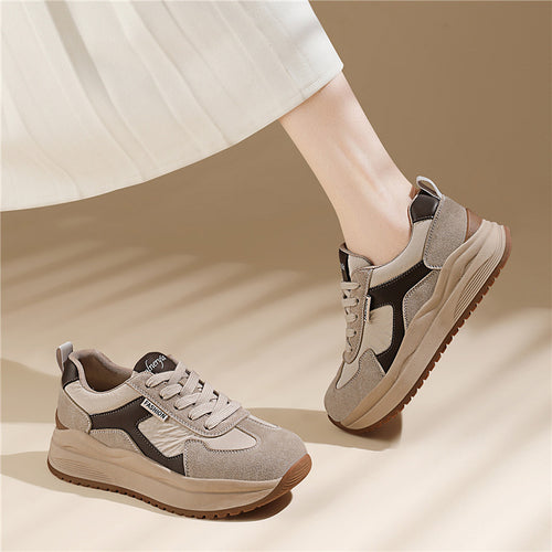 Damen Sportliche Sneaker mit dämpfender Laufsohle und atmungsaktiver Oberfläche EB