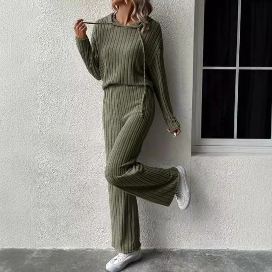 Damen lässiges Strickset mit weichem Hoodie und weiten Hosen EB