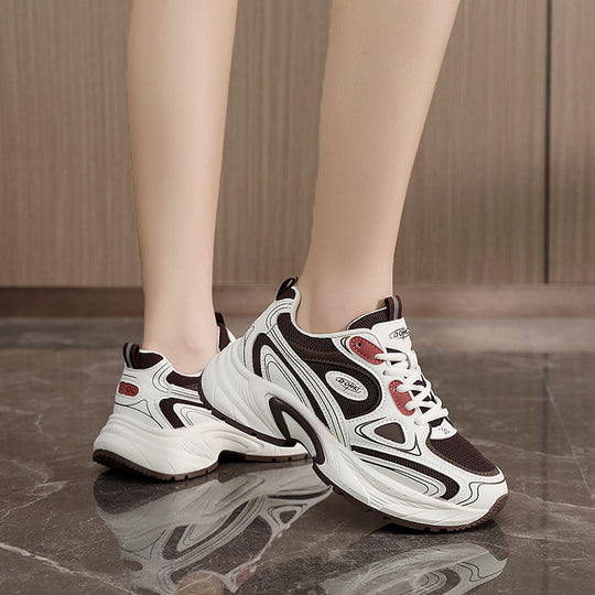 Damen Sportliche Sneakers mit atmungsaktiver Mesh-Oberfläche und gepolsterter Sohle EB