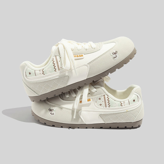 Damen Sneakers mit innovativen Tierapplikationen und bequemer Dämpfung EB
