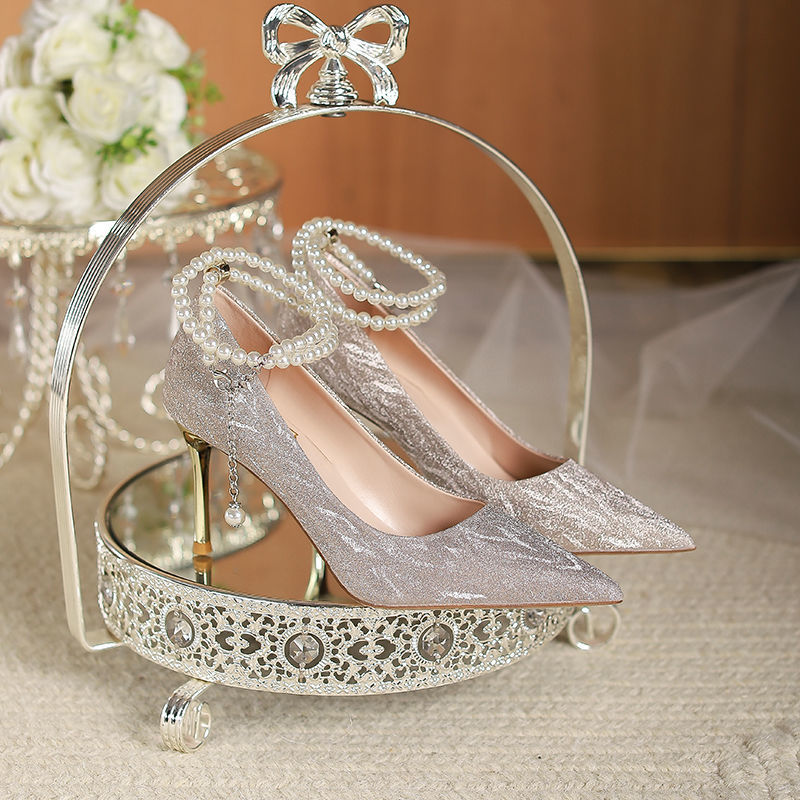 Damen glamouröse High Heels mit elegantem Blumenakzent EB