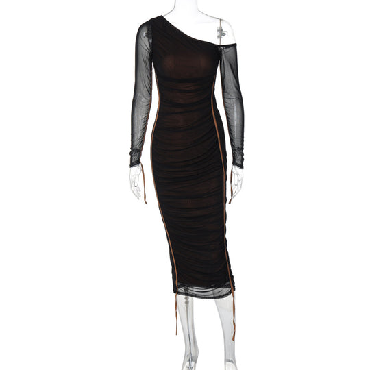 Damen figurbetontes Kleid mit asymmetrischem Ausschnitt und raffinierten Raffungselementen EB