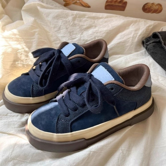 Damen Bequeme Sneaker mit weichem Leder und gepolsterter Innensohle EB