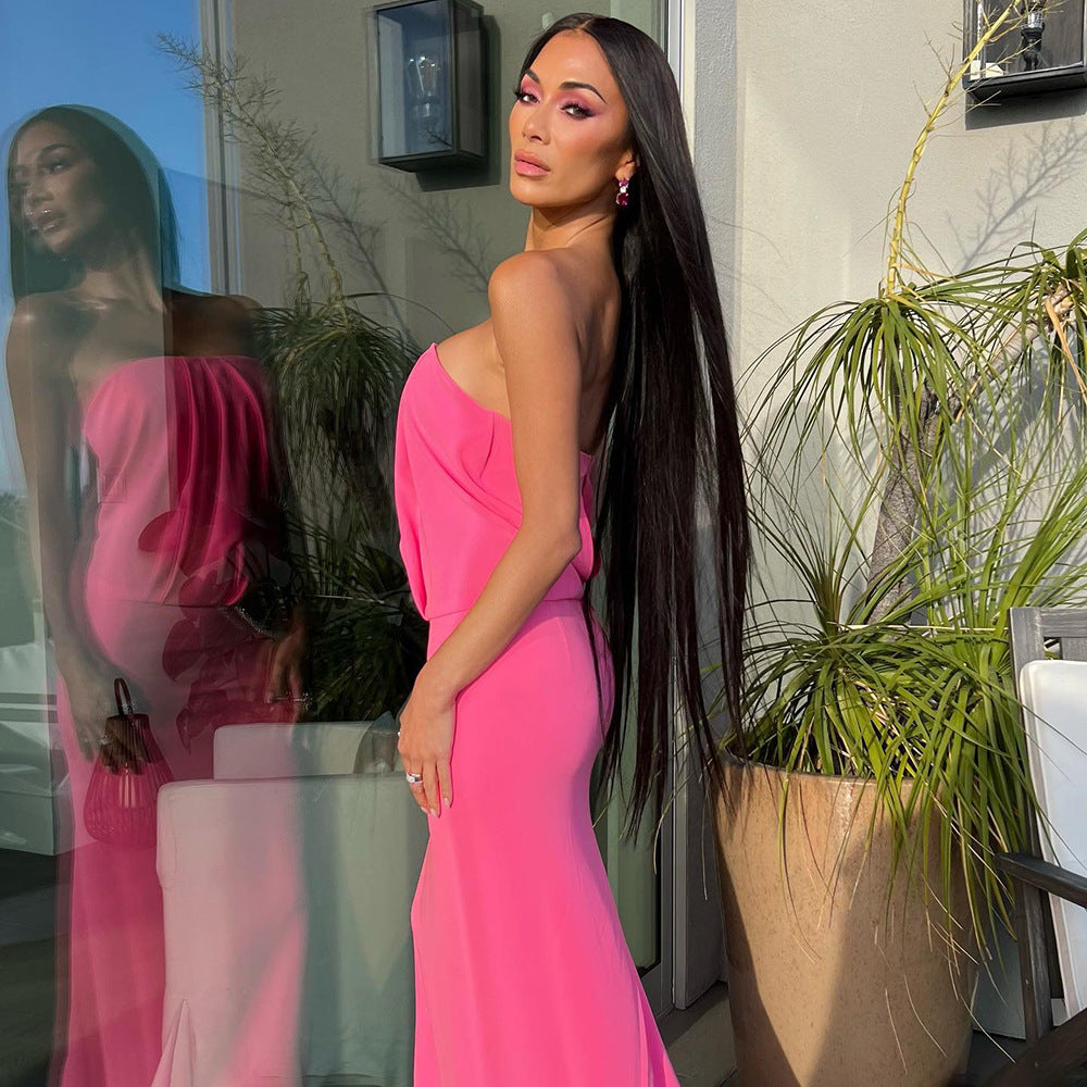 Damen Elegantes Maxikleid mit schmalem Design und raffinierten Cut-Out-Details EB