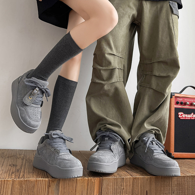 Damen Sportliche Sneakers aus hochwertigem Veloursleder mit dämpfendem Sohlenprofil EB