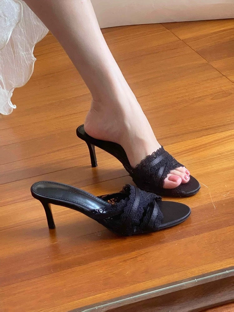 Damen Elegante Slingback-Sandaletten mit zarten Spitzenakzenten EB