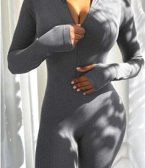 Damen nan figurbetonter Ripp-Jumpsuit mit hohem Halsausschnitt, langem Arm und sculptender Nahtführung EB