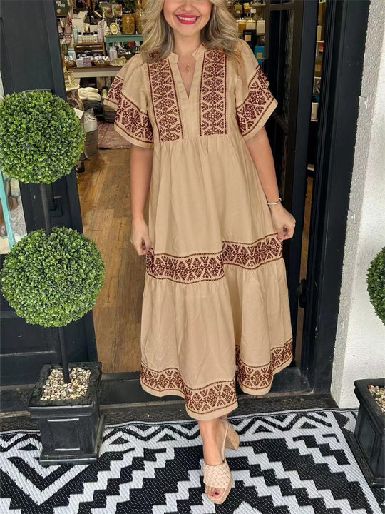 Damen Maxikleid mit eleganten Stickereien EB