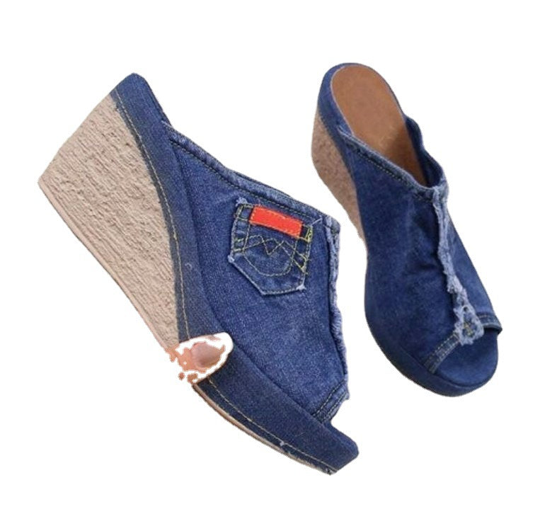 Damen Wedge-Pantoletten mit angesagtem Jeansmaterial EB