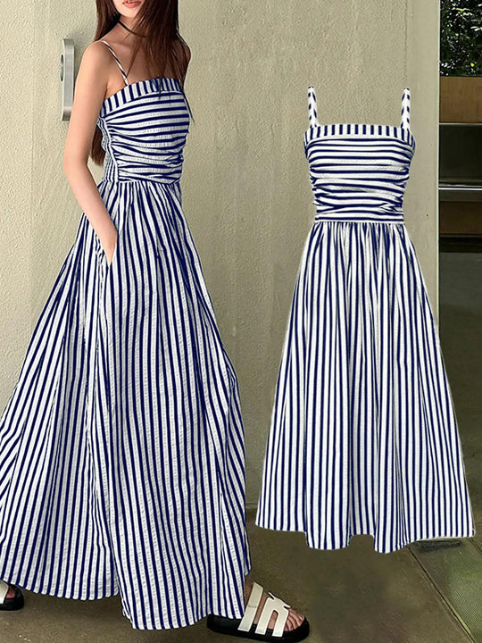Damen Maxikleid mit schmalen Trägern und raffinierten Falten EB