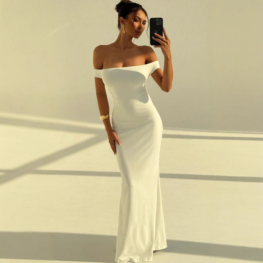 Damen Elegantes Off-Shoulder Maxikleid mit figurbetontem Schnitt EB