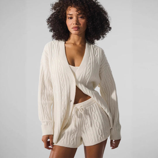 Damen Grobstrick Cardigan mit lässigem Schnitt und weichen Ärmeln EB