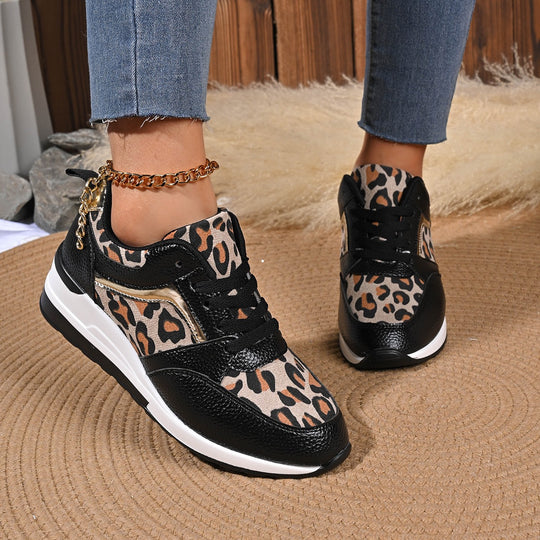 Damen  stilvolle Plateau-Sneaker mit Leopardenmuster, gepolsterter Komfortinnensohle und glänzenden Einsätzen EB