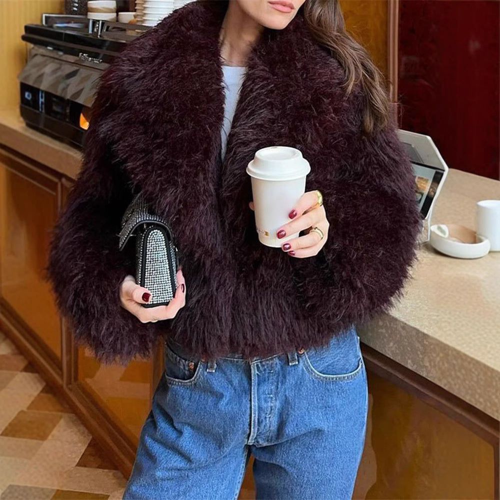 Damen Kunstpelzjacke im modischen Oversized-Schnitt EB