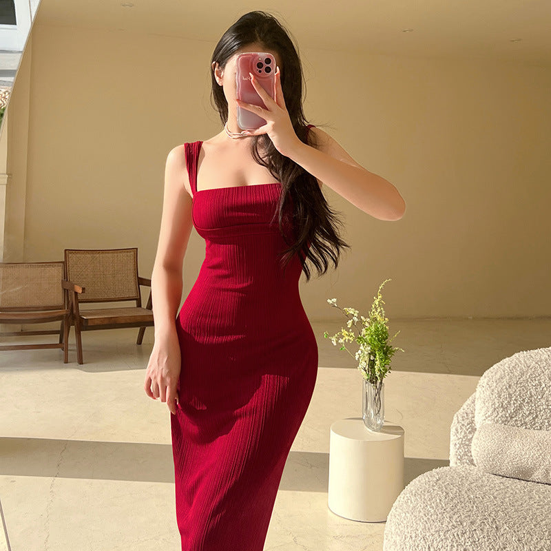 Damen figurbetontes Midi-Kleid mit quadratischem Ausschnitt und feinen Rippdetails EB