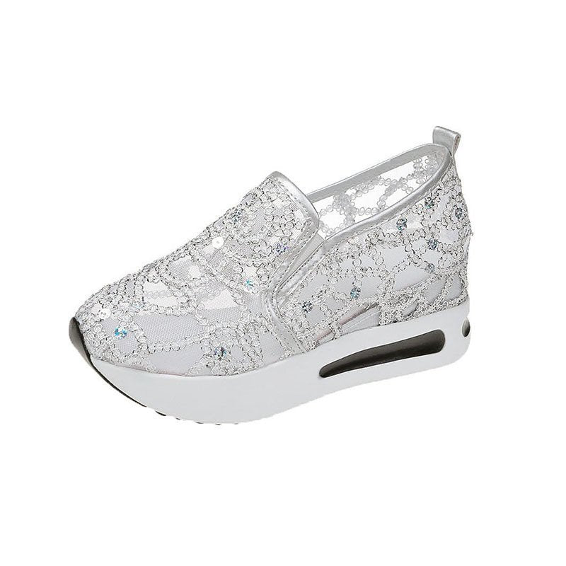 Damen Plateausneaker mit verstecktem Keil und Spitzenbesatz EB