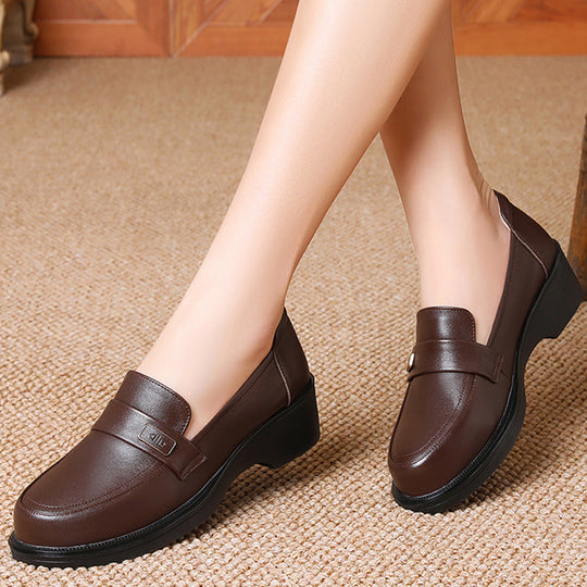 Damen Elegante Mokassins mit praktischem und ergonomischem Blockabsatz EB