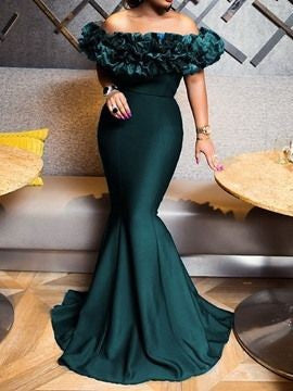 Damen Abendkleid mit voluminösem Rüschensaum EB
