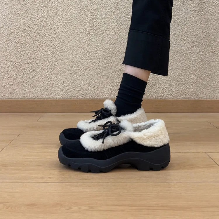 Damen Komfortable Clogs mit flauschigem Innenfutter und praktischem Schnürsystem EB