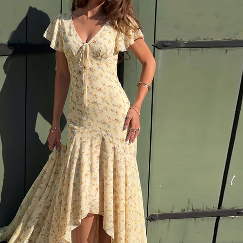 Damen Maxikleid mit floralem Design und raffinierten Cut-Outs EB