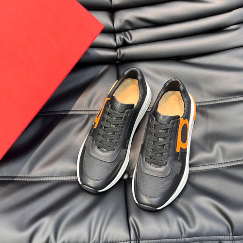 Damen Sportliche Sneakers mit atmungsaktiver Mesh-Struktur und dämpfender Sohle EB