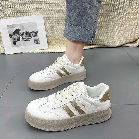 Damen Plateau Sneakers mit elegantem Design und rutschfester Sohle EB