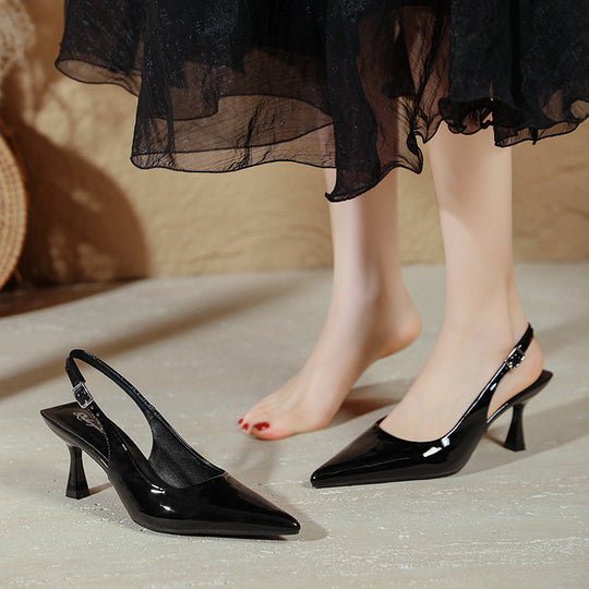 Damen Slingback-Pumps mit elegantem spitzen Design und funktionalem Riemen EB