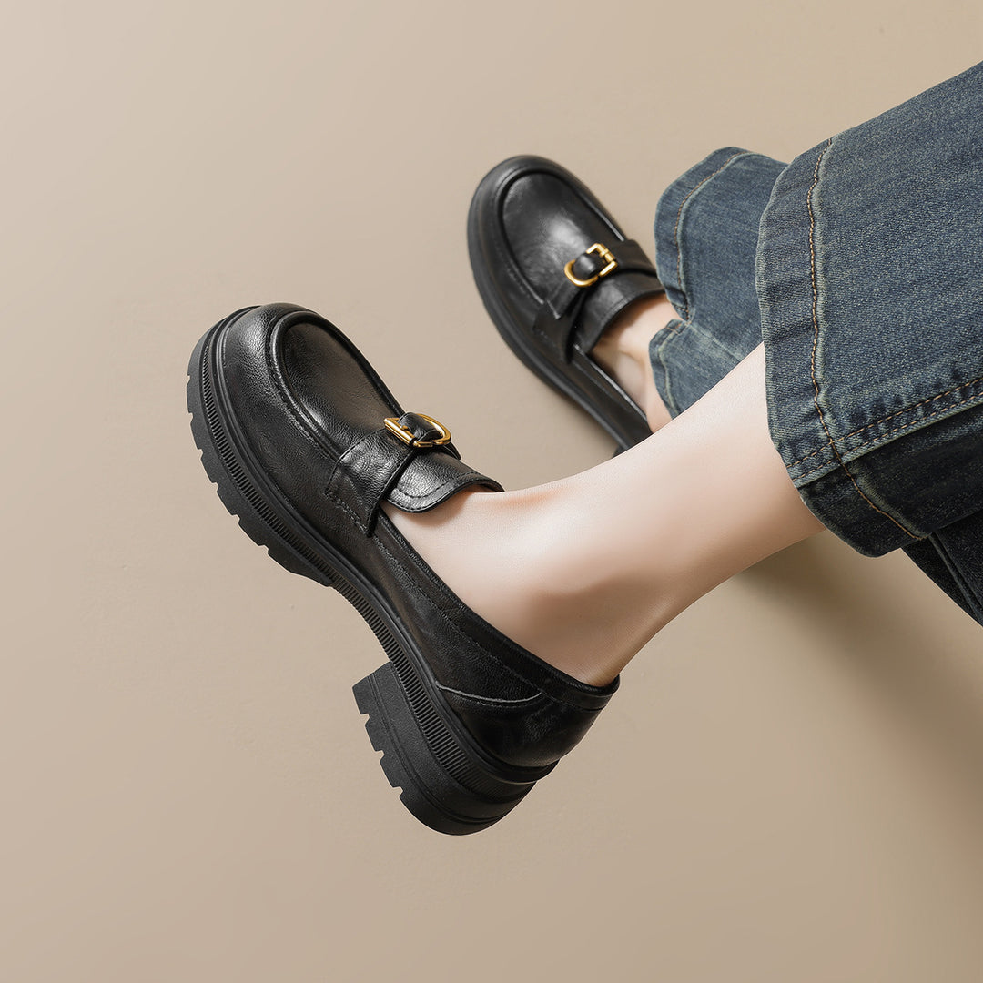 Damen Mokassins mit eleganter Schnallenapplikation und zusätzlichem Plateau EB
