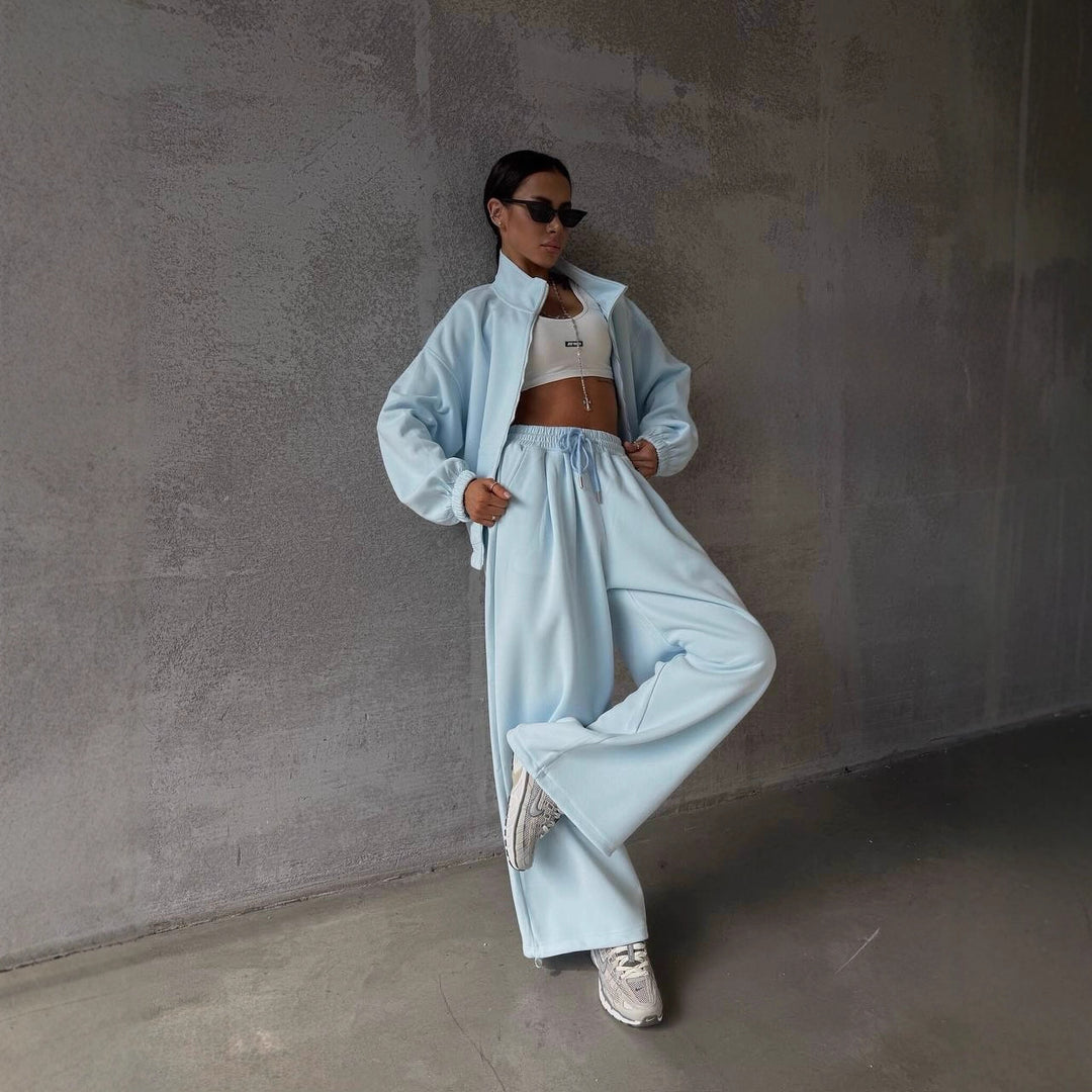 Damen oversized Sweatset mit Reißverschlussjacke und weiten Jogginghose Eichborn Berlin