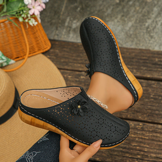 Damen Komfortable Clogs mit floralem Cut-Out-Design und anatomischer Innensohle EB