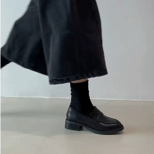 Damen Elegante Loafers mit hochwertigem Leder und komfortablem Fußbett EB