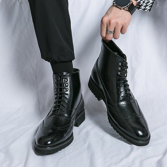 Herren klassische Brogue-Schnürstiefelette mit perforiertem Wingtip und griffiger Gummisohle EB