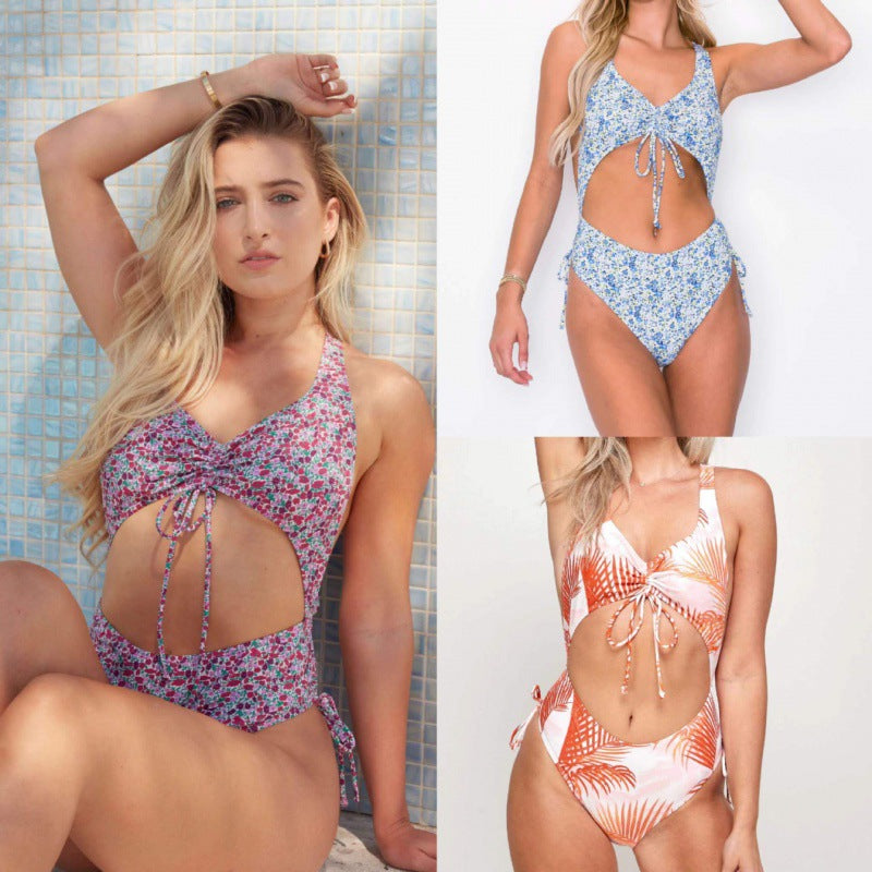 Damen Bikiniset mit modischem Cut-Out und verspielten Rüschen EB