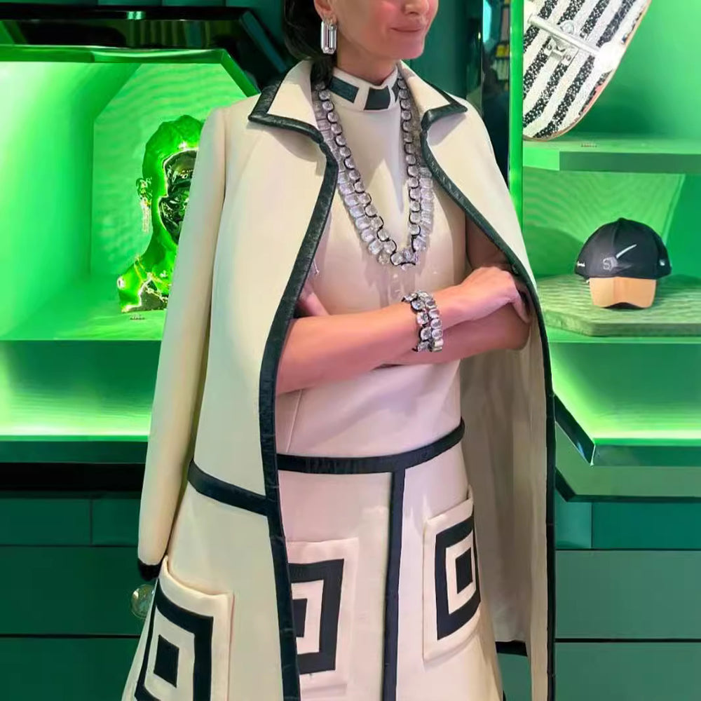 Damen Elegante und raffinierte Jacke mit strukturiertem Design und Kontrastnähten EB