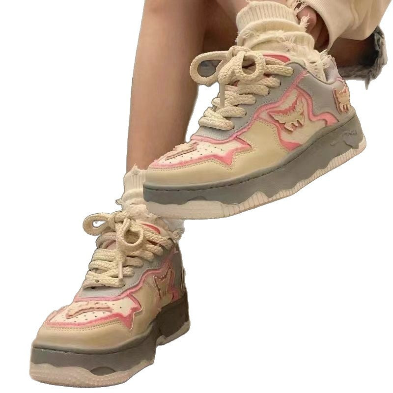 Damen Sportliche Sneakers mit verspieltem Design und atmungsaktiver Oberflächenstruktur EB