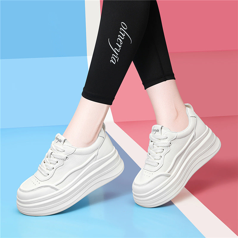 Damen Modische Plateau-Sneaker mit ergonomischer Sohle und trendigem Design EB