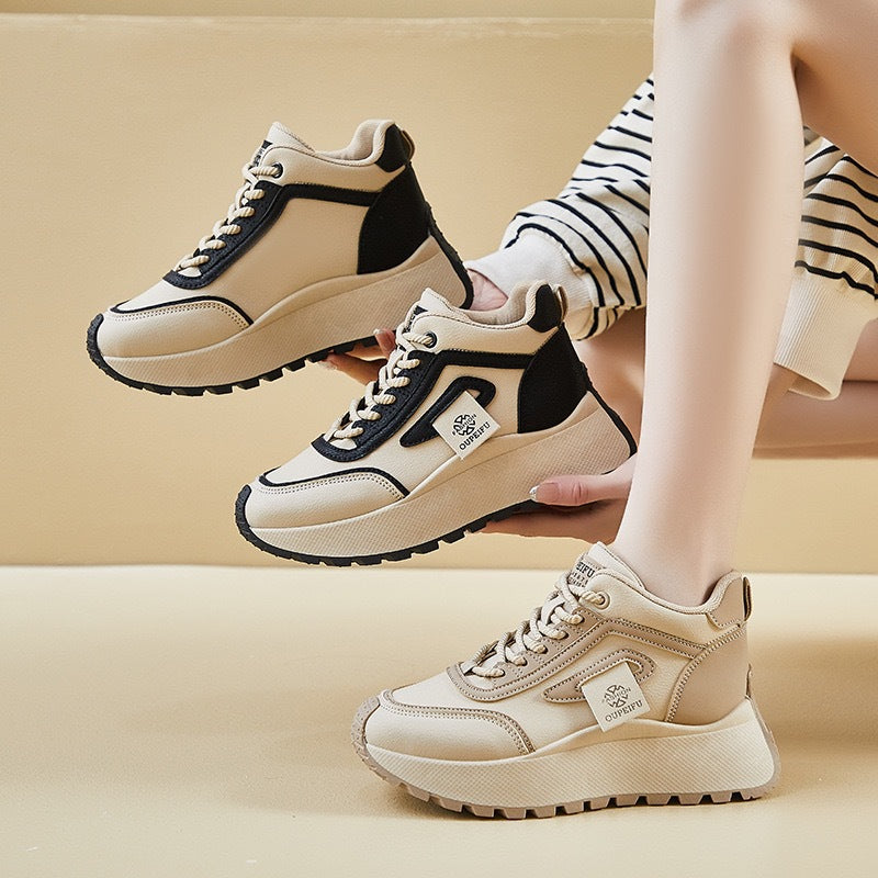 Damen Sportliche High-Top Sneakers mit kuscheligem Futter und rutschfester Sohle EB