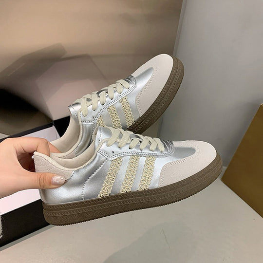 Damen Sportliche Sneakers aus hochwertigem Glattleder mit modischen Akzenten EB