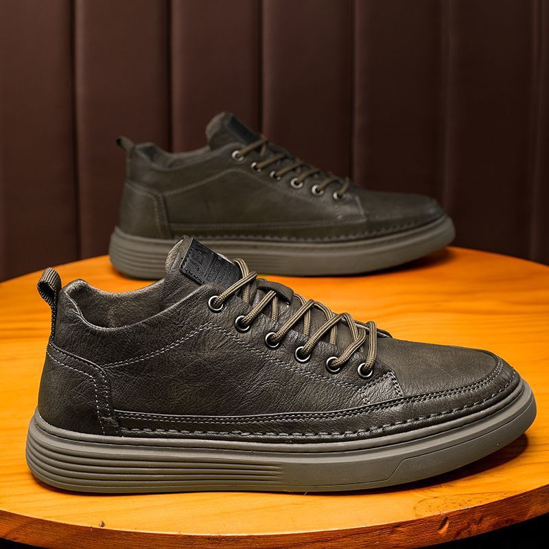 Damen Hochwertige Sneaker mit robustem Leder und rutschfester Sohle EB