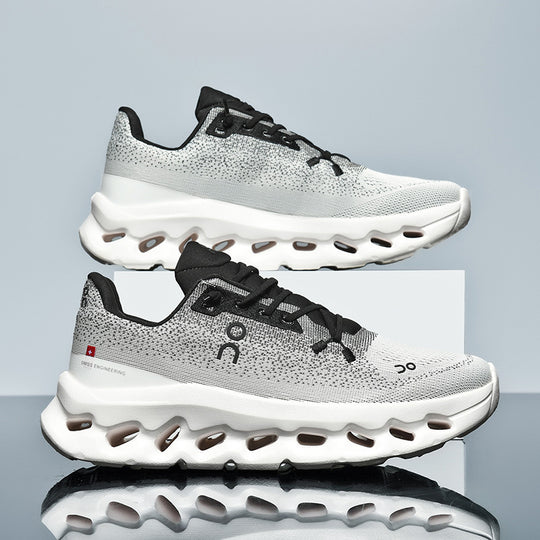 Unisex leichte Performance-Laufschuhe mit Hohlkammer-Zwischensohle und nahtlosem Strickoberteil EB