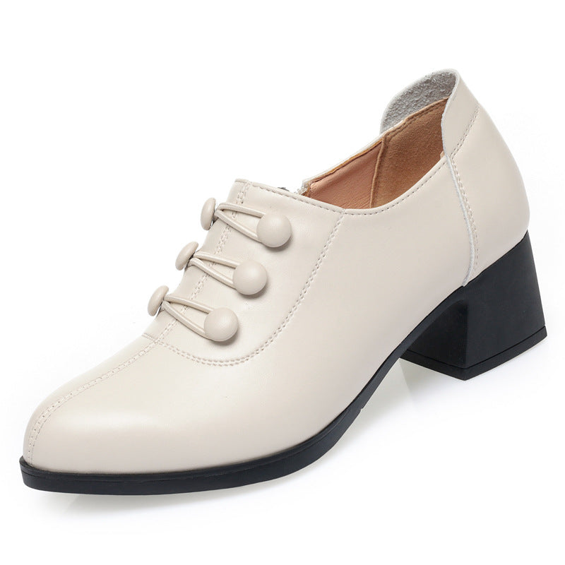 Damen elegante Slipper mit modischem Knopfdetail und komfortablem Blockabsatz EB