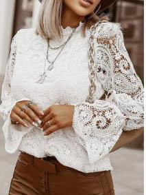 Damen Spitzenoberteil mit floralen Lochdetails EB