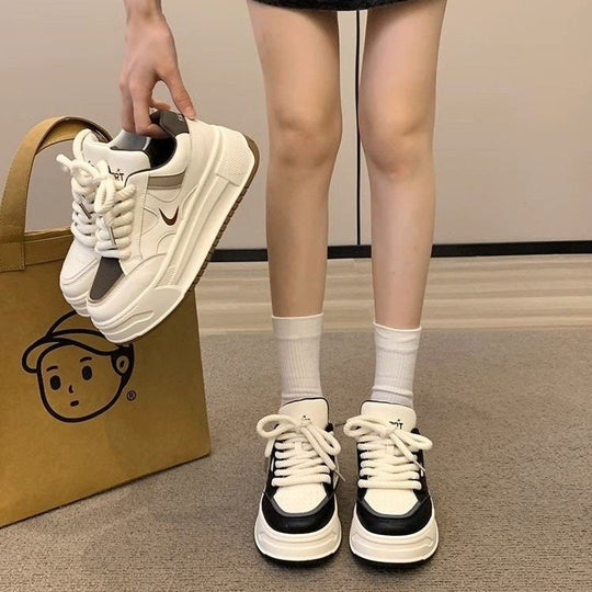 Damen modische Plattform-Sneaker mit innovativer Sohlenkonstruktion EB