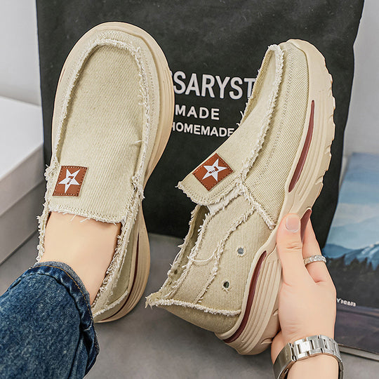 Damen Bequeme Slip-On Sneakers mit robustem Obermaterial EB