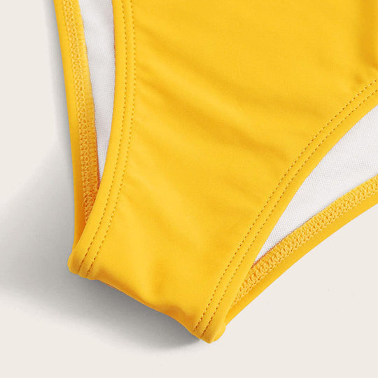 Damen Zweiteiliges Blumen-Bikini-Set mit tailliertem Oberteil und Rüschenslip EB