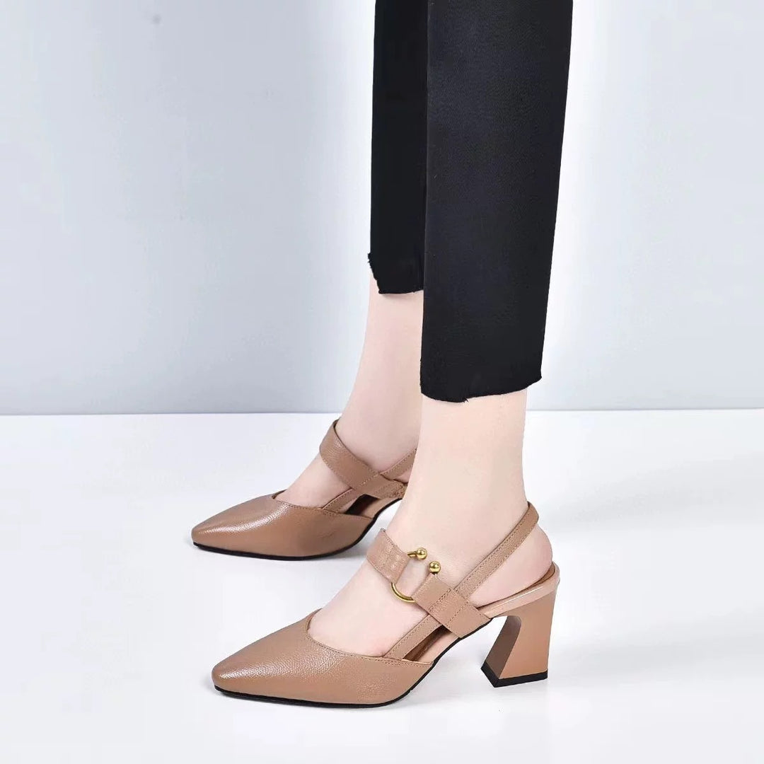Damen Slingback Pumps mit elegantem Blockabsatz und verstellbarem Riemendesign EB