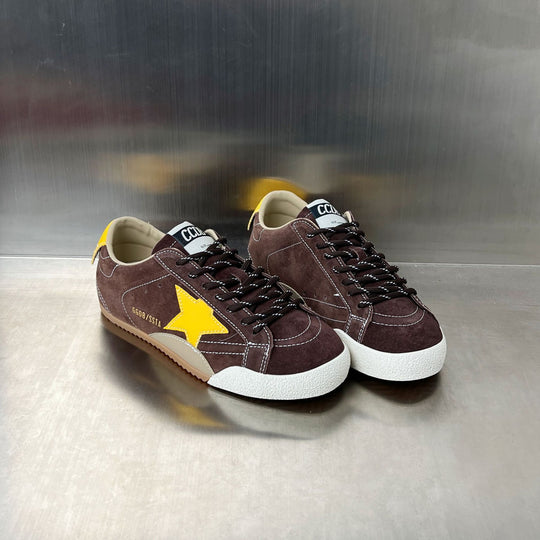 Damen Veloursleder Sneakers mit reflektierenden Akzenten und bequemer Sohle EB