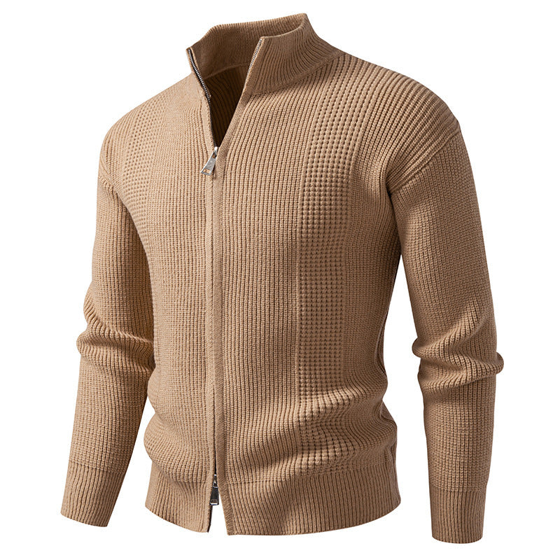 Herren Strickjacke mit hohem Kragen und innovativem Zipper EB