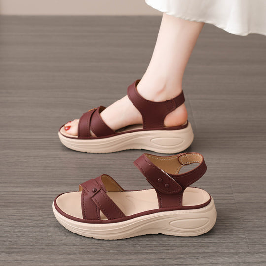 Damen Komfortable Sandalen mit verstellbaren Riemen und gepolstertem Fußbett EB