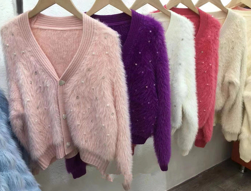 Damen Flauschiger Kurz-Cardigan mit dezenten Knopfdetails EB